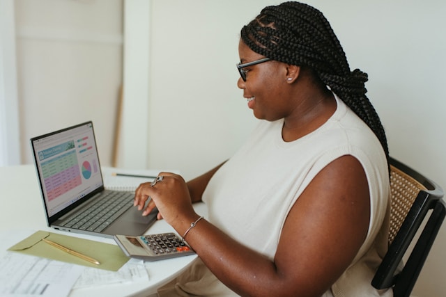 Steps to become a content marketing specialist