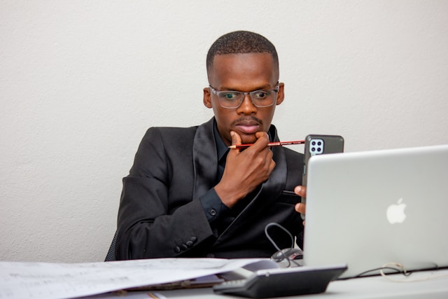 How social media helps lawyers